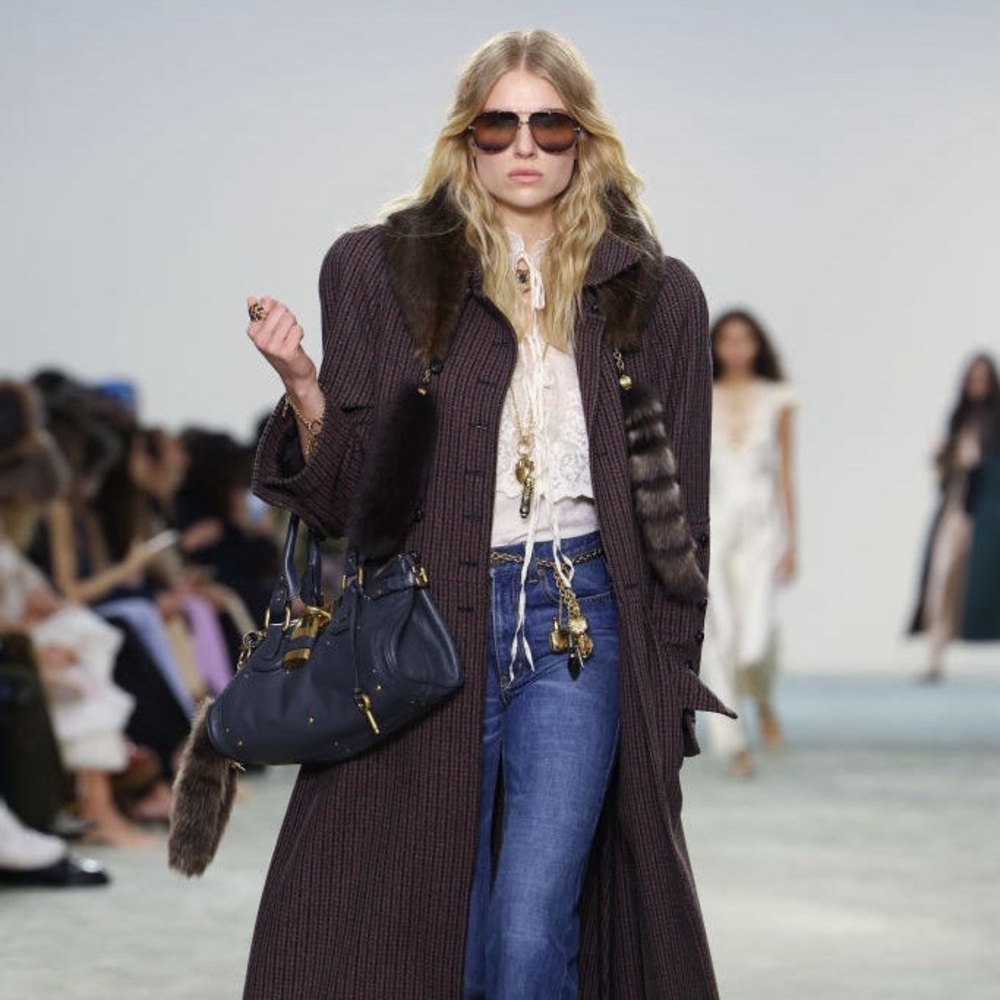 Chloe Navy Paddington Purse